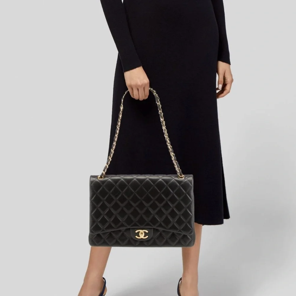 Authantic CHANEL Chanel Classic Maxi Double Flap Bag - Picture 5 of 16